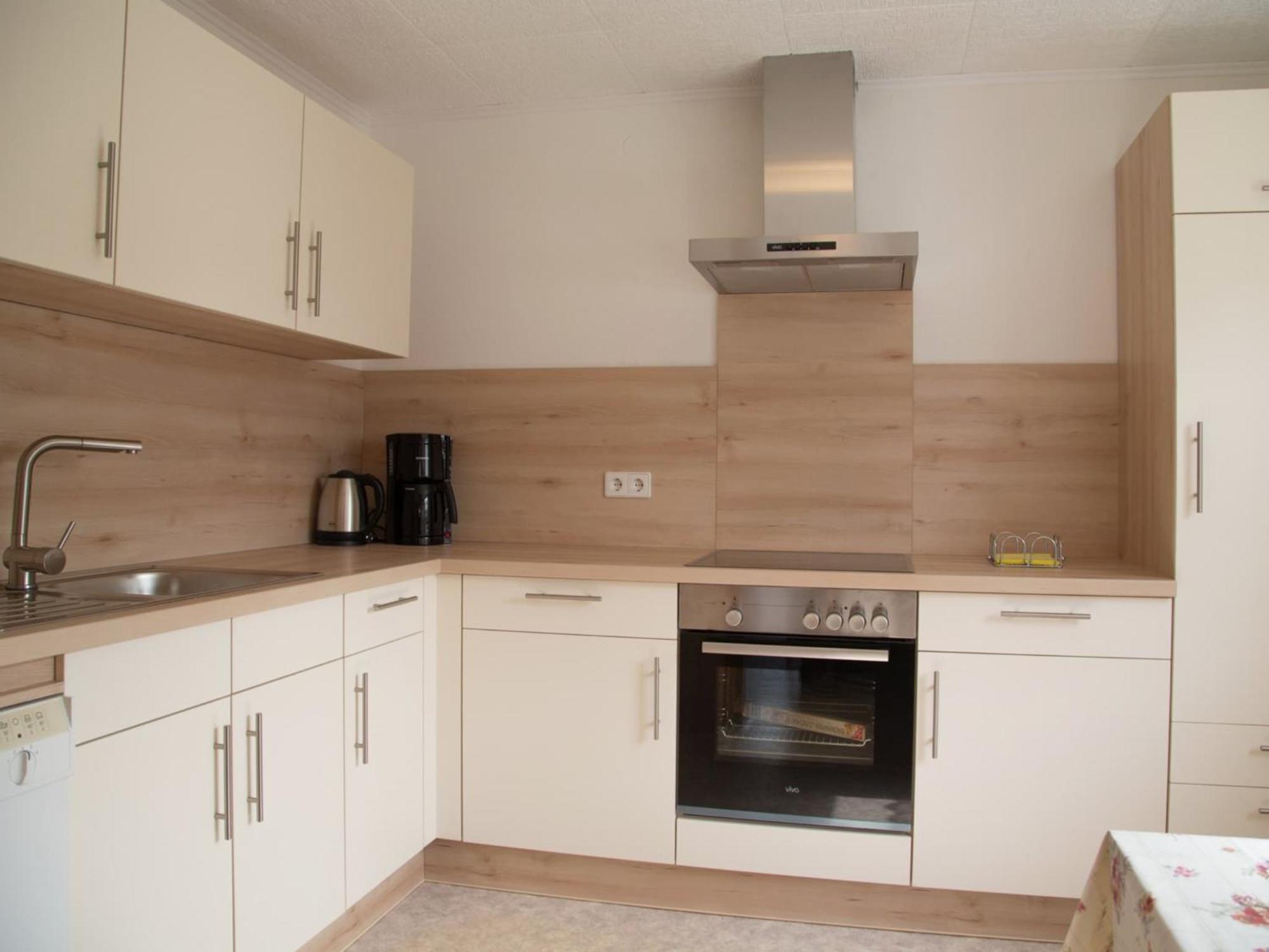 Spacious Holiday Home In Ulmen Near The Centre Exterior foto